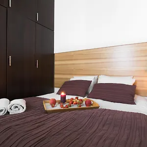 https://platinum-aparthotel.krakowhotelspoland.com
