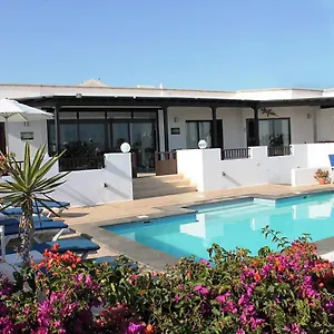 Coco - Play Blanca - Lanzarote Villa